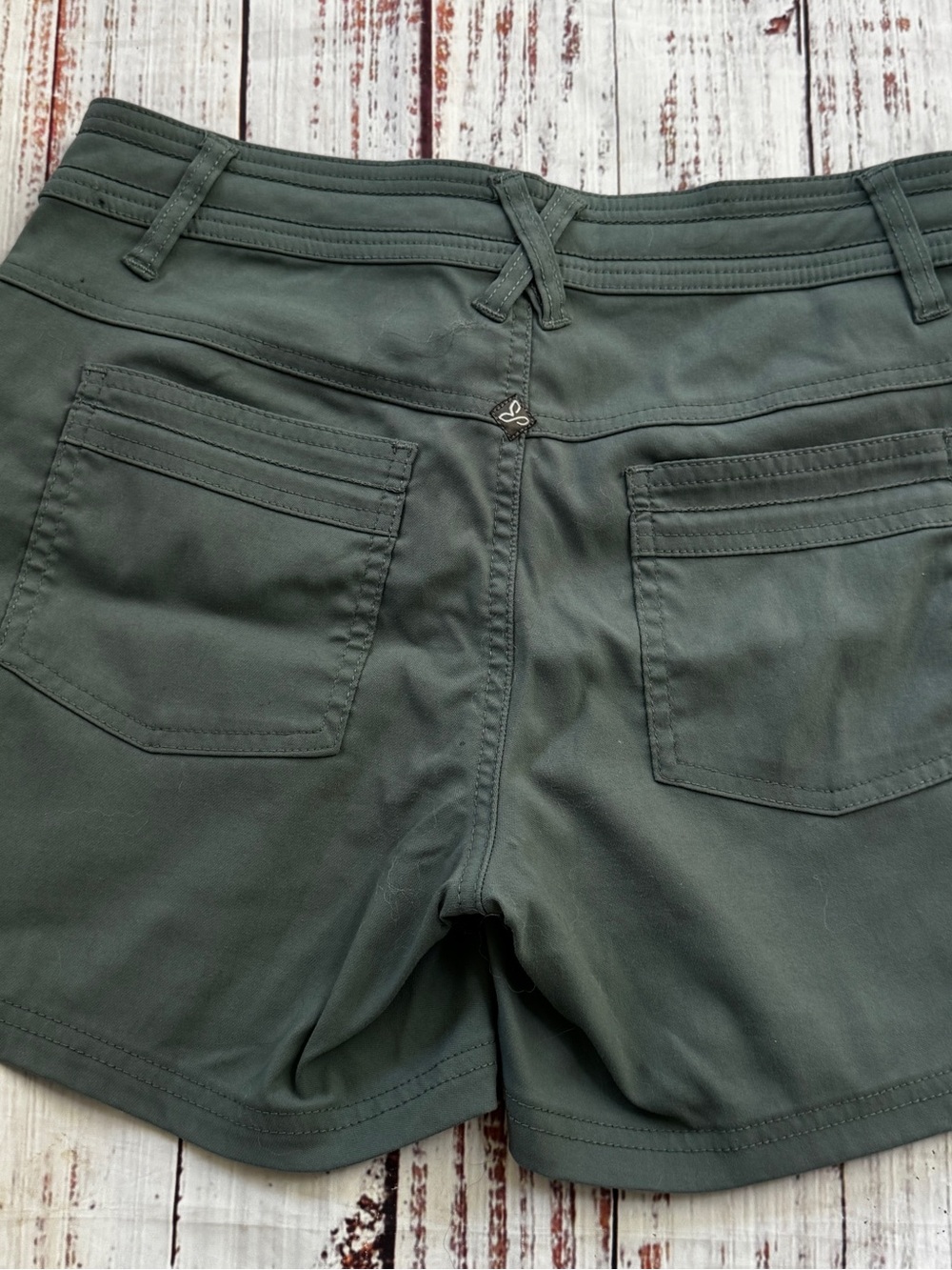 Prana Sage Green Stretch Hiking Travel Shorts Size 2 - Picture 6 of 7